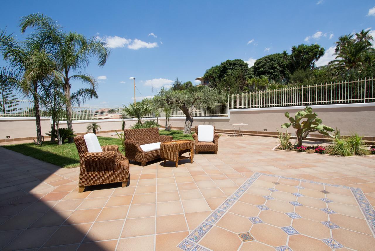Bella Villa San Leone Exterior photo